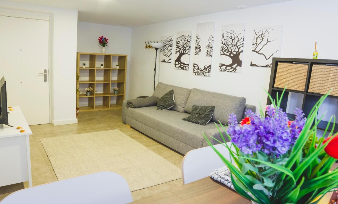 Cdz - Botica, Encantador Apartamento En Pleno Centro Historico Cadiz Bagian luar foto